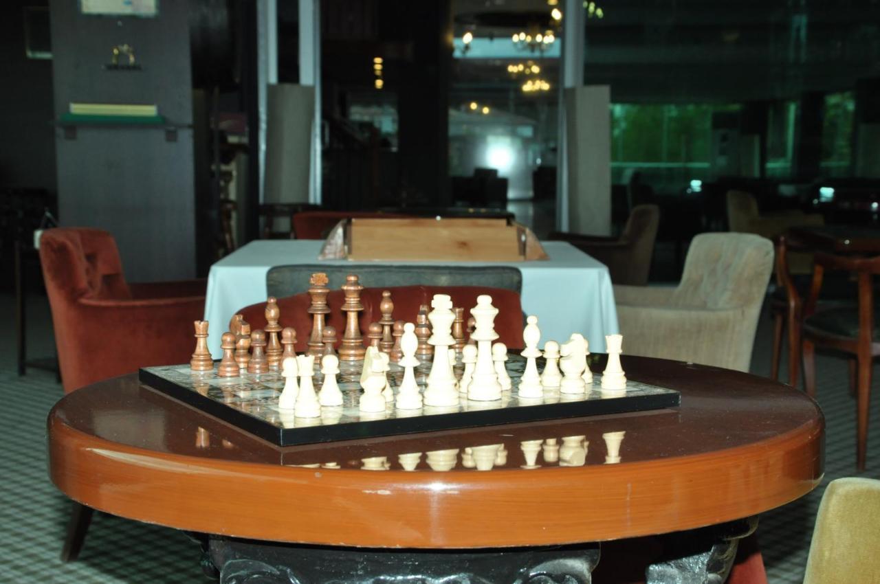 Kndf Marine Hotel Istanbul Bagian luar foto