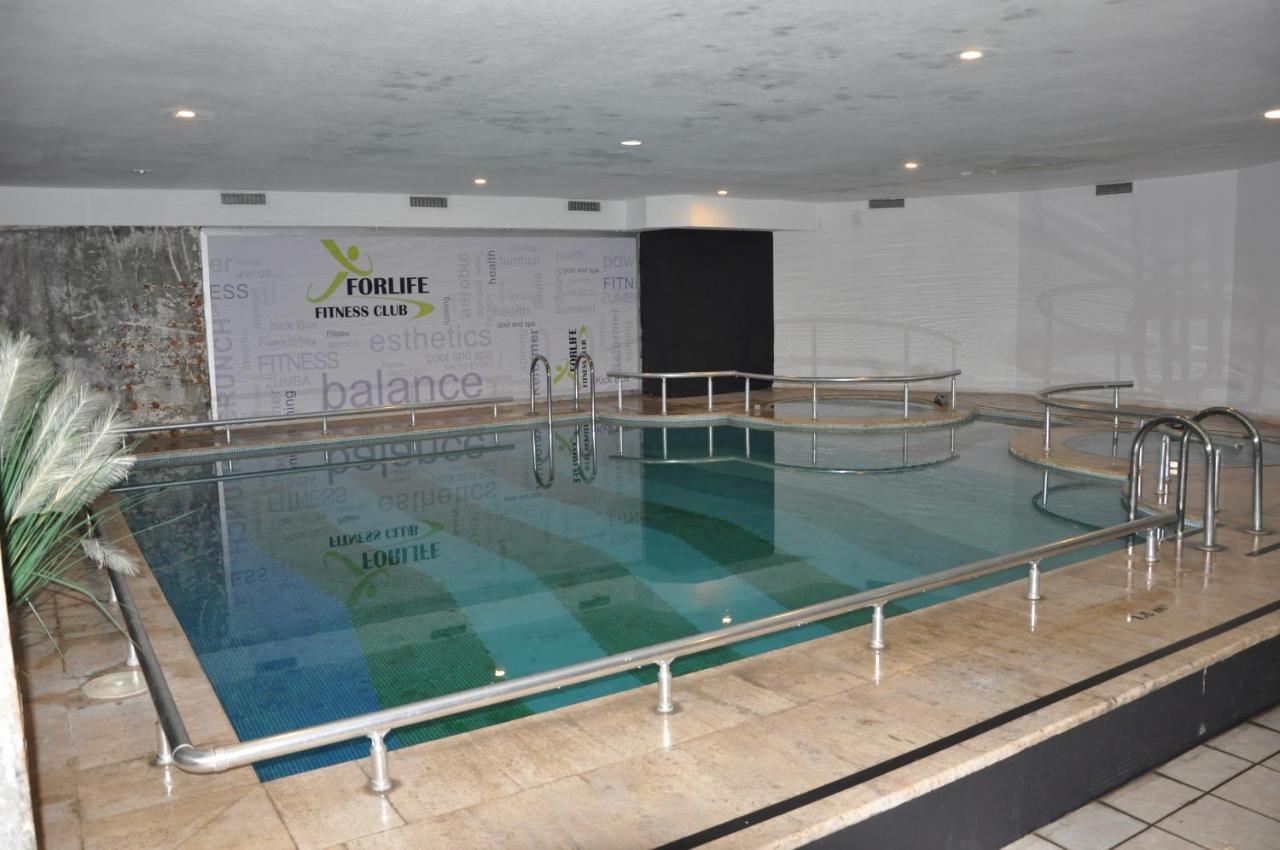 Kndf Marine Hotel Istanbul Bagian luar foto