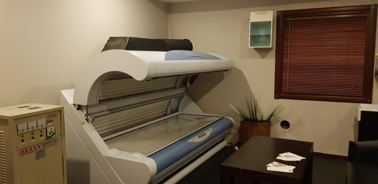 Kndf Marine Hotel Istanbul Bagian luar foto