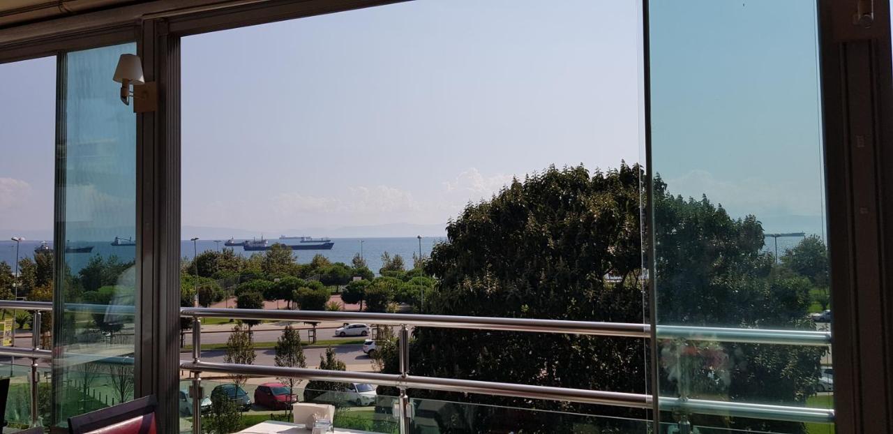 Kndf Marine Hotel Istanbul Bagian luar foto