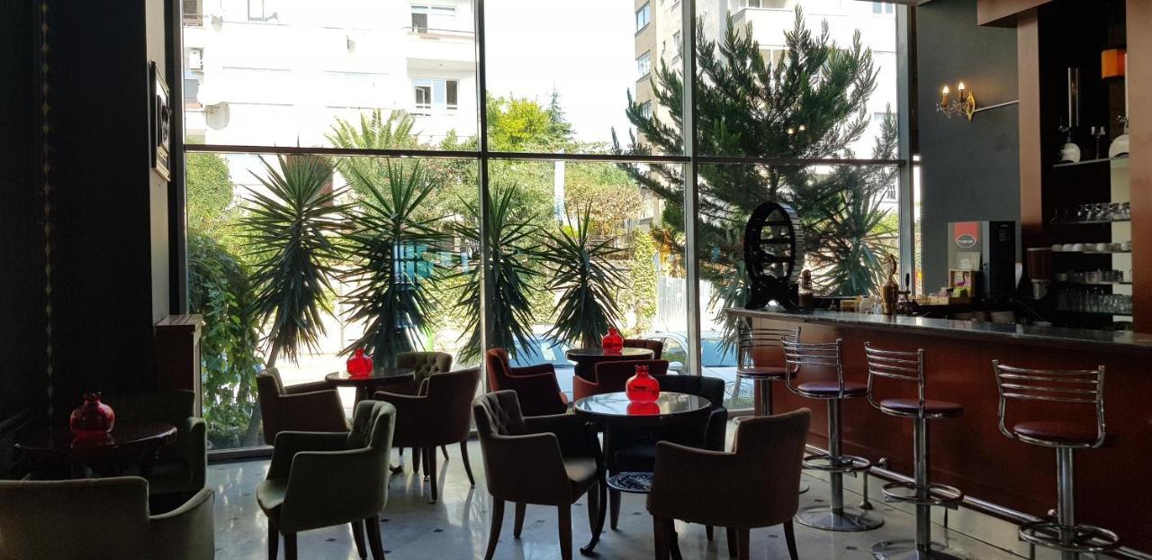 Kndf Marine Hotel Istanbul Bagian luar foto