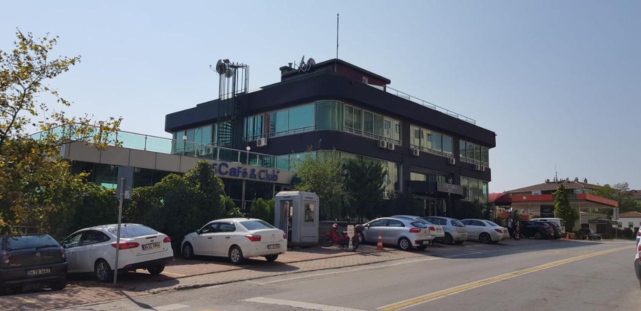 Kndf Marine Hotel Istanbul Bagian luar foto