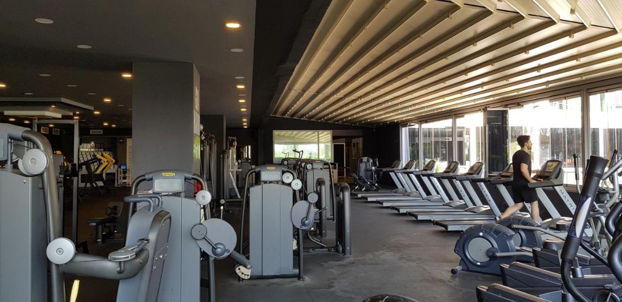 Kndf Marine Hotel Istanbul Bagian luar foto
